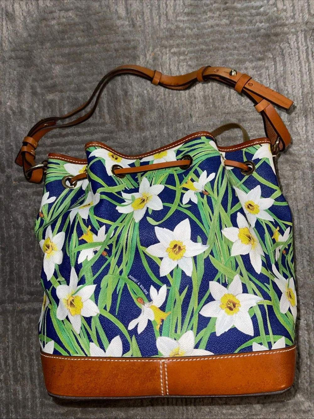 Dooney & Bourke bag white